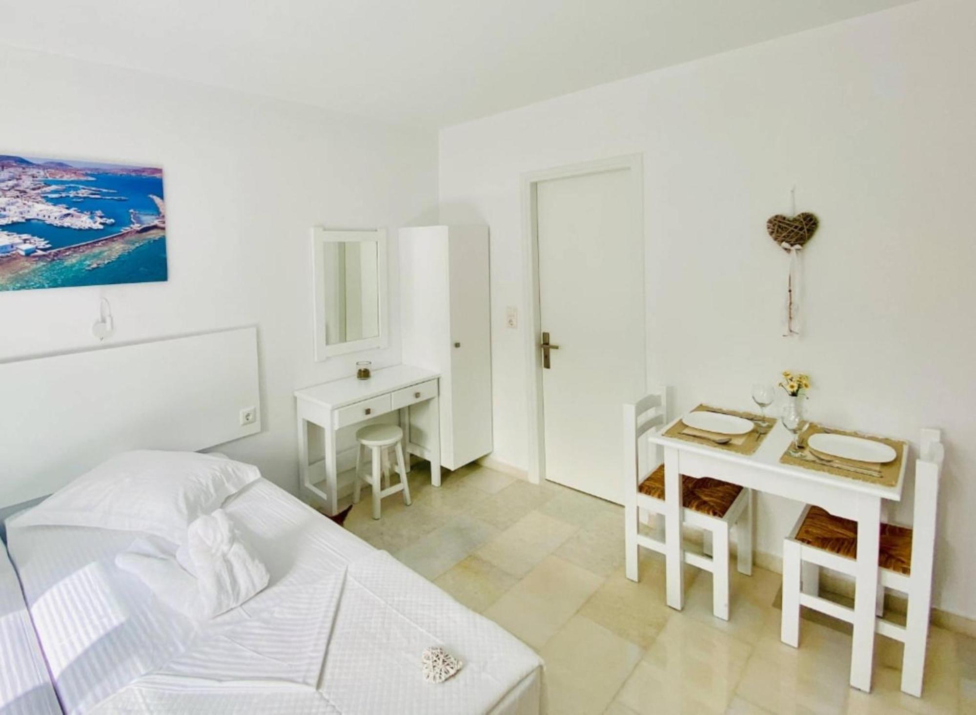 Heart Of Paros Apartments Kültér fotó